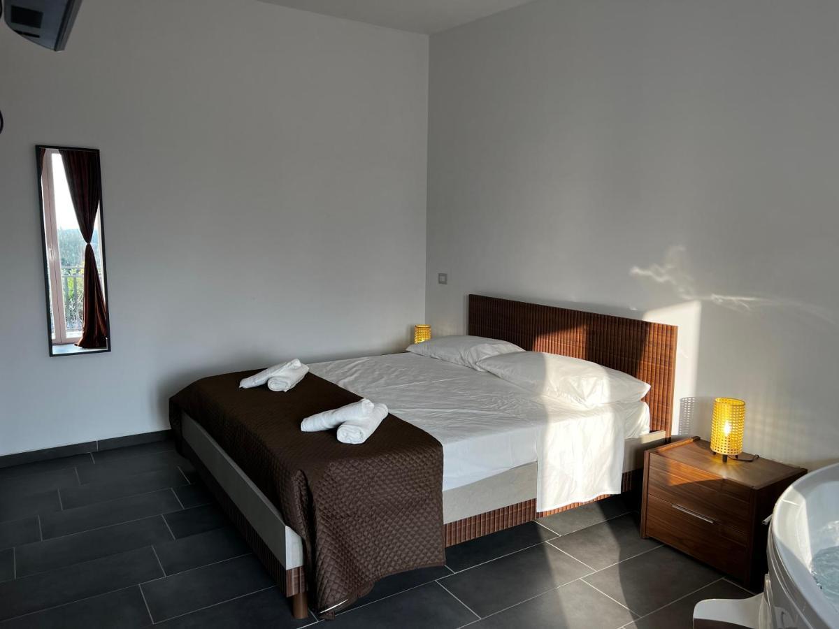 Habitat Luxury Suites Bellona Ngoại thất bức ảnh