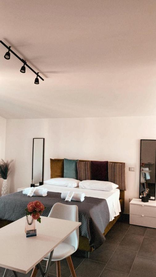 Habitat Luxury Suites Bellona Ngoại thất bức ảnh